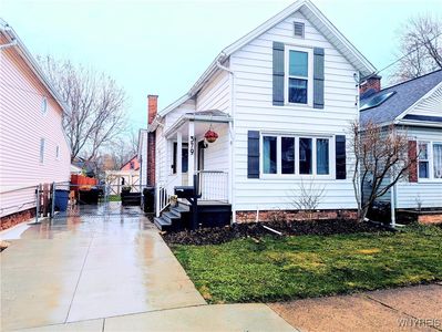 379 Adam St, Tonawanda, NY, 14150