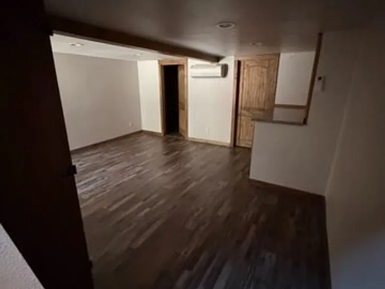 2320 Arctic Dr — Photo 9