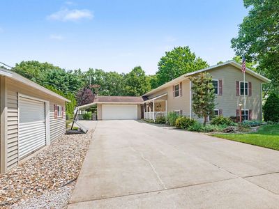 52824 County Road 15, Elkhart, IN, 46514