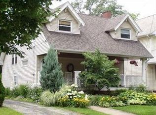 1192 Warren Rd, Lakewood, OH 44107