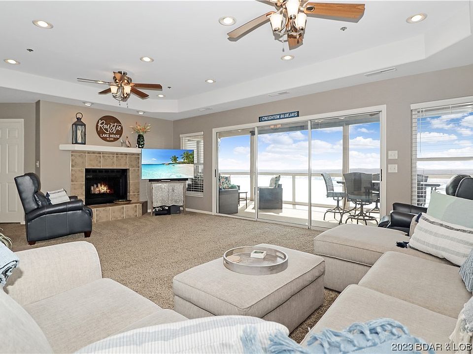 116 Emerald Bay Drive 3C, Lake Ozark, MO 65049 MLS 3551126 Zillow