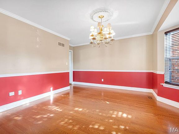 5th image of 1605 Fahrpark Ct