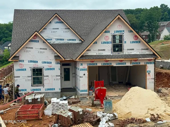 9975 Rio Bravo Ln, Knoxville, TN 37922