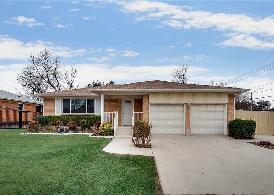 1st image of 2305 Greenland Dr