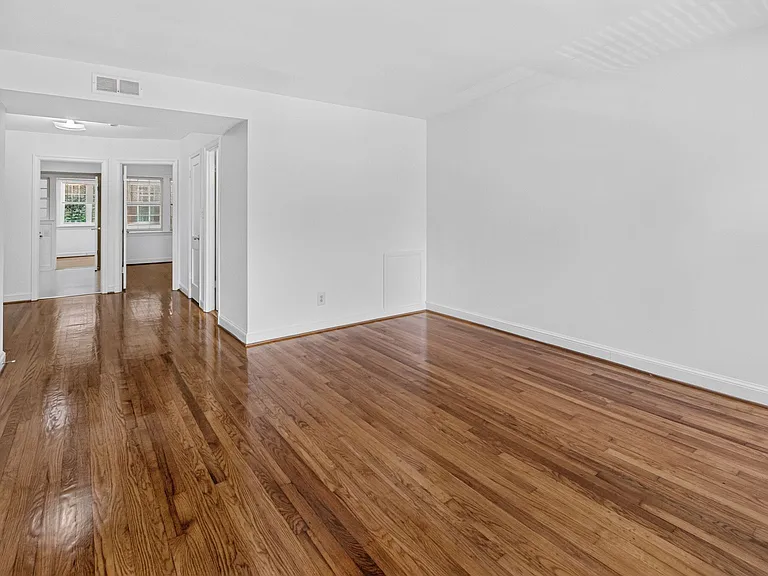 7812 Tilbury St #14 — Photo 3