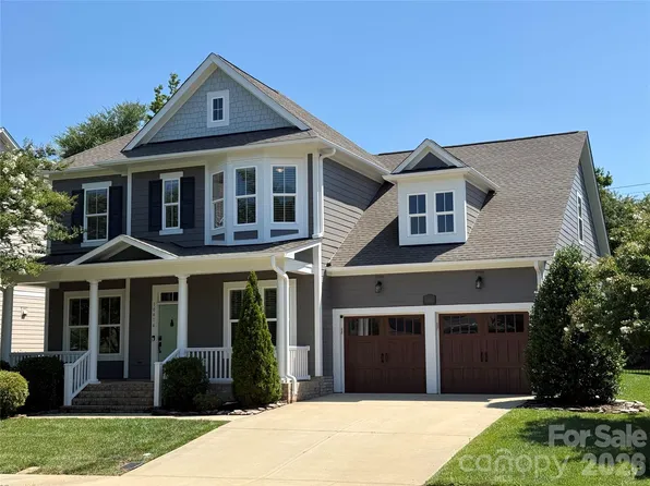 10416 Ambercrest Ct NW, Huntersville, NC 28078