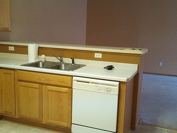 4th image of 13049 Europa Trail Way N Unit B