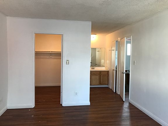 2nd image of 7648 Comstock Ave APT D
