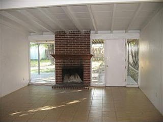 3rd image of 1021 Rich St