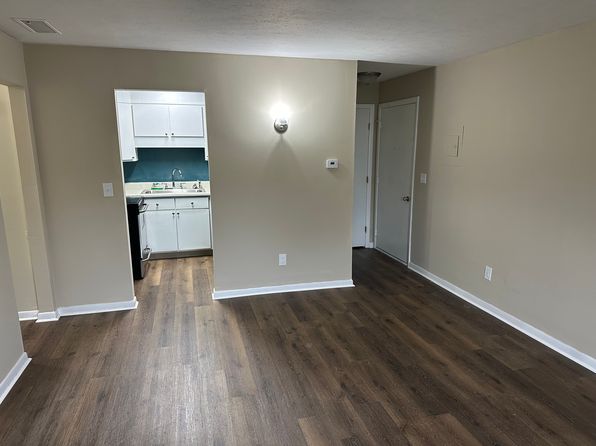 5945 West Ave #1