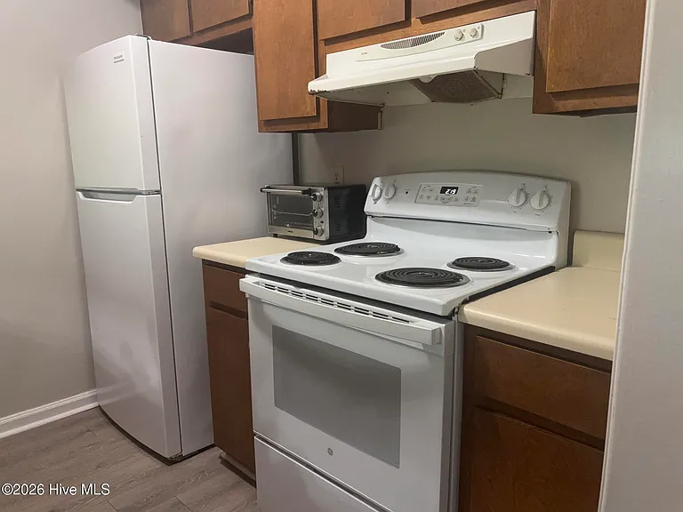 419 Evans Mill Cir — Photo 4