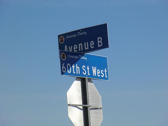 2nd image of B B Avenue Vic #60