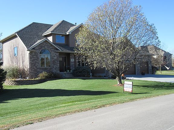 2nd image of 345 Sunset Dr