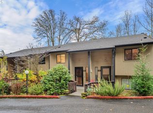 2802 Treetop Ln, West Linn, OR 97068