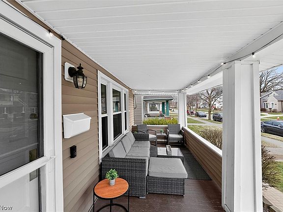 4th image of 2905 Portman Ave