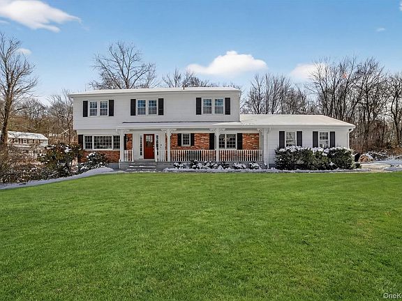 3rd image of 423 Rutledge Drive