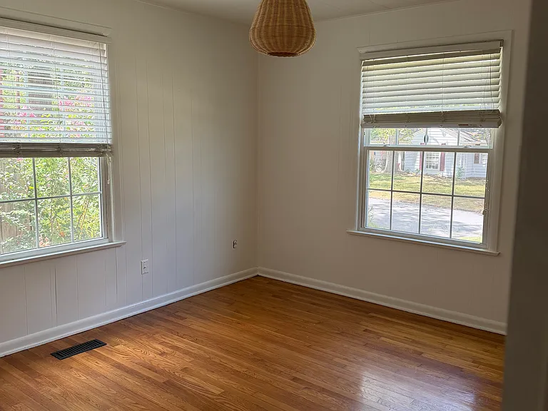 312 E C Ave — Photo 21