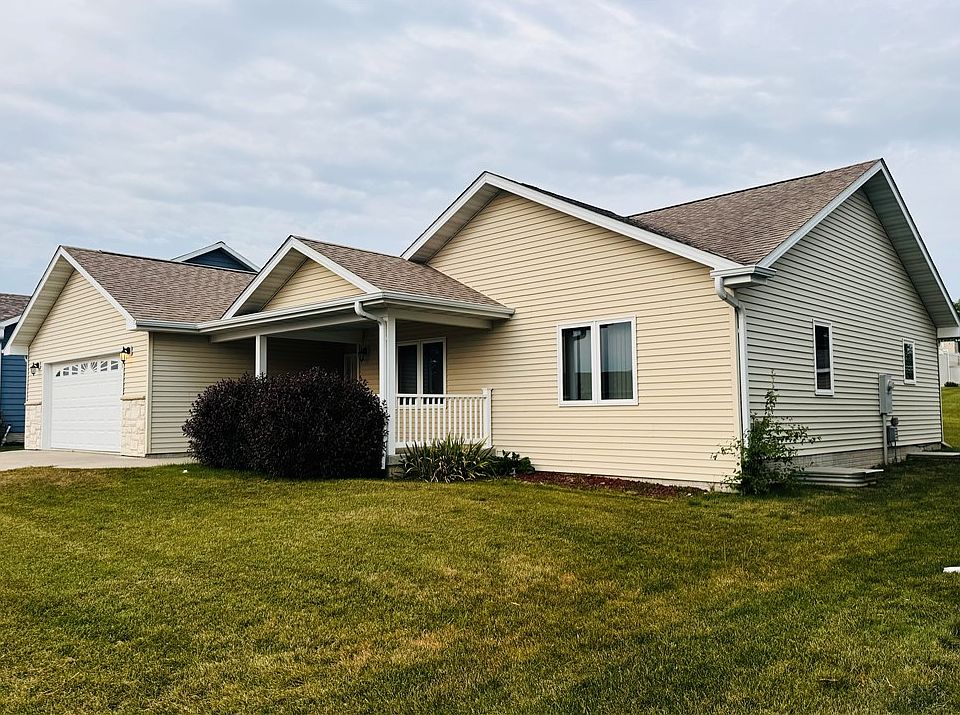 1st image of 1817 McKay Dr