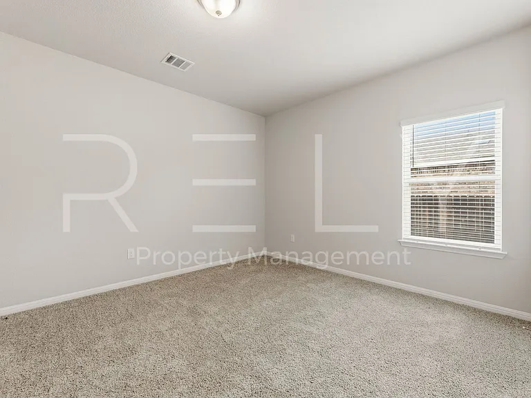 2412 Star Hill Rnch — Photo 27