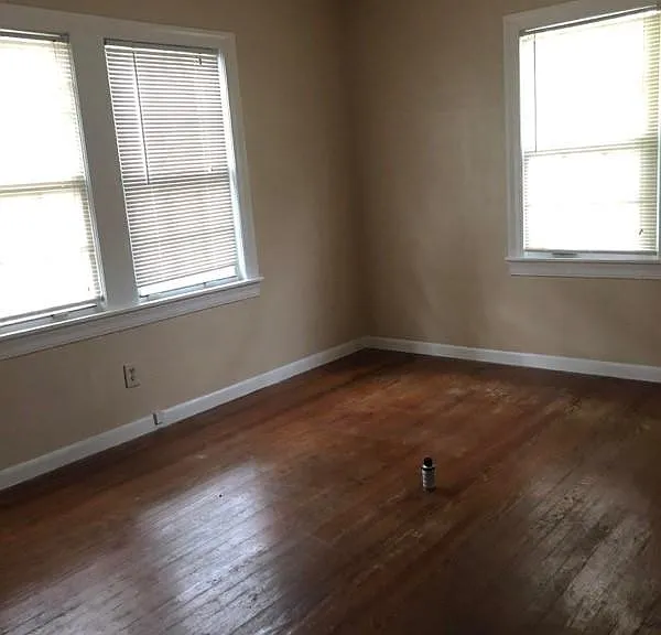 111 Westridge Dr — Photo 3