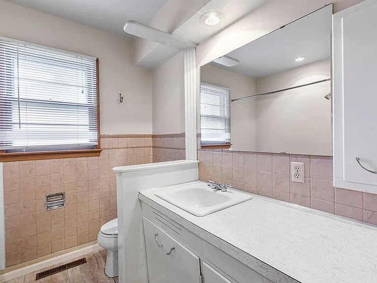 2524 Mathews St — Photo 18