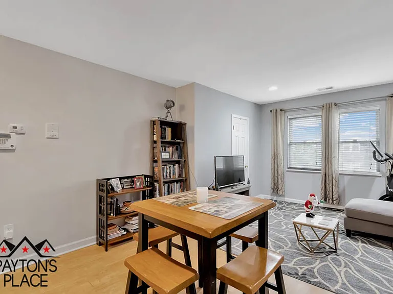 1658 W Virginia Ave NE #201 — Photo 14