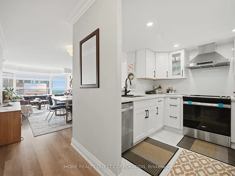 325 Webb Dr #1402 — Photo 6