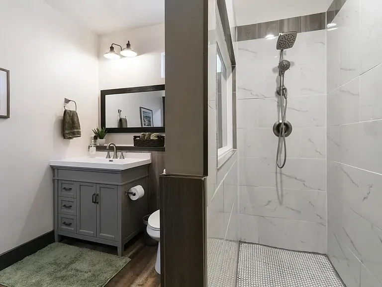 1175 La Salle Ct — Photo 15