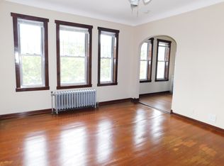 728 Clark St APT 301, Evanston, IL 60201