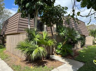 308 3rd Ct, Palm Beach Gardens, FL 33410