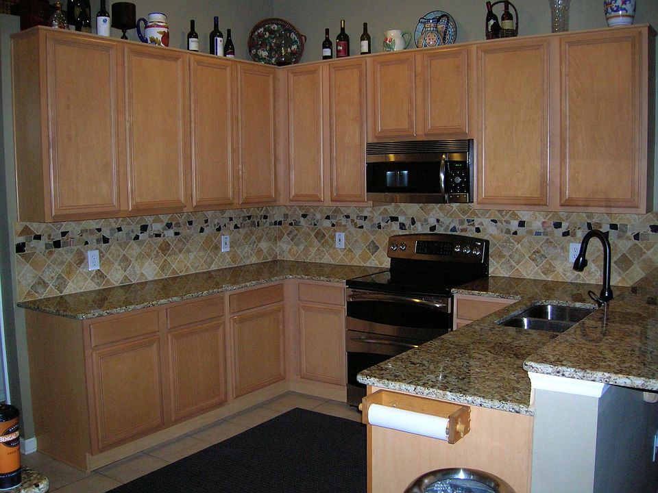 Stainless/Granite/Stone Kitchen