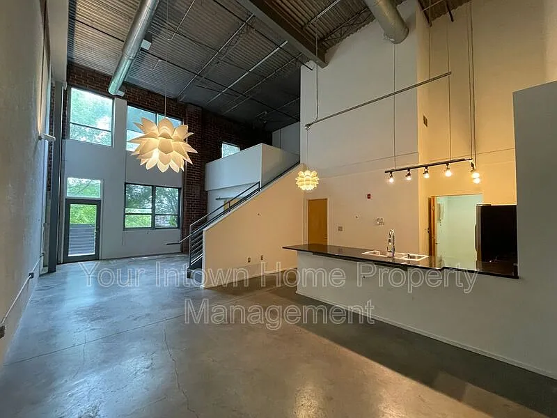 2 bed, 2.0 bath, 1440 sqft, $2,145 — Photo 2