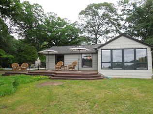 220 Swimming River Rd, Colts Neck, NJ 07722