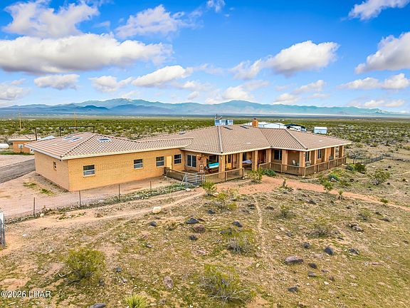 3rd image of 5680 S Pima Rd