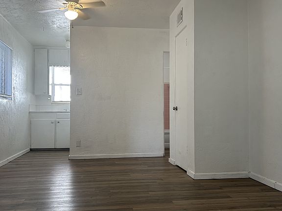 3rd image of 445 7th Ave N #4