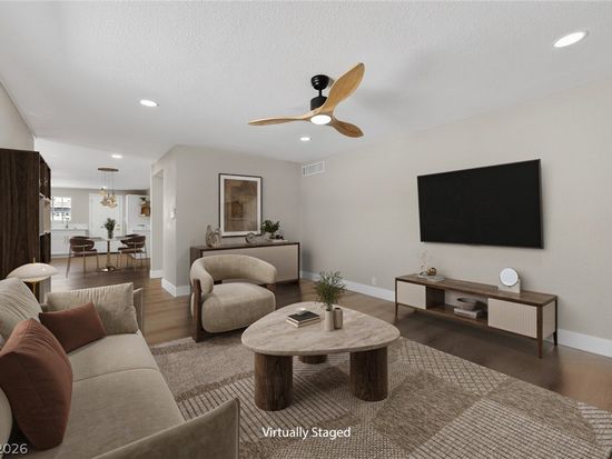 4528 Pacyna St, Las Vegas, NV 89122