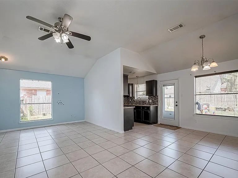 17046 Applecross Ln — Photo 7