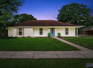 2905 S Meadowood Ave, Gonzales, LA 70737
