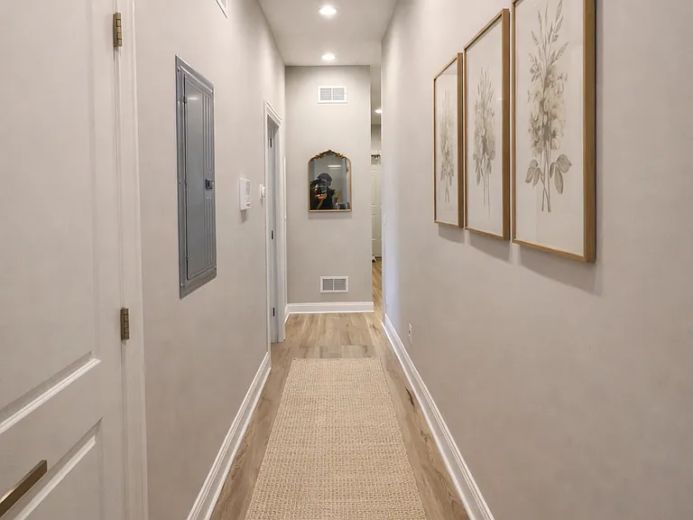 2744 W Cortez St #2 — Photo 6
