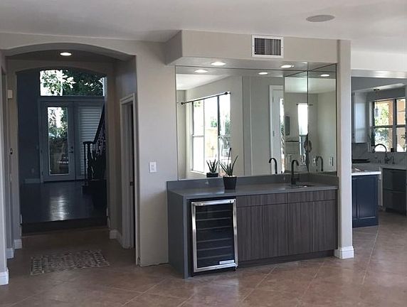 2nd image of 7420 Cliffside Ct
