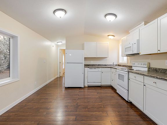 4th image of 66240 Black Horse Ln