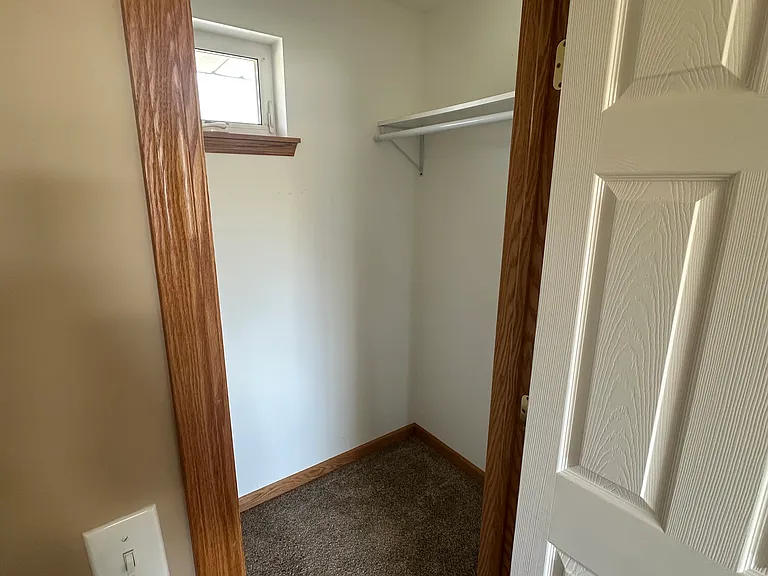 2492 W Branch Dr — Photo 13