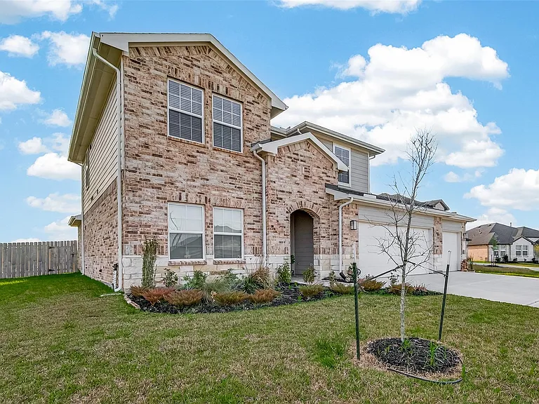 3415 Dursley Landing Ct — Photo 2