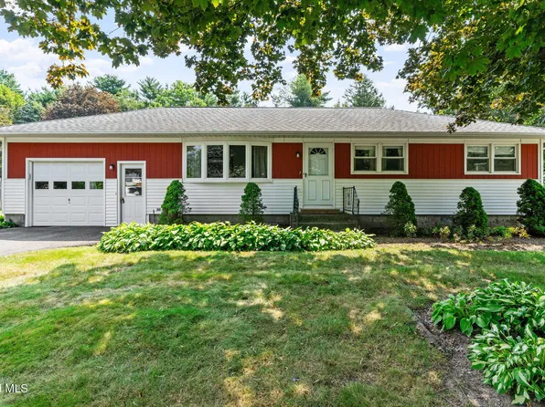 7 Appleblossom Lane, Voorheesville, NY 12186