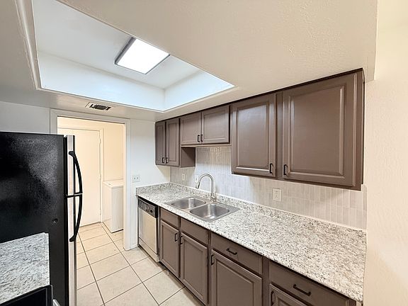 4th image of 12829 N 113th Ave APT 4