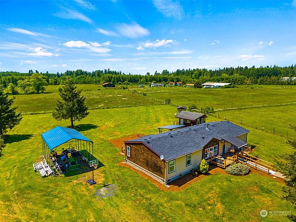 4th image of 125 40 Serene Lane