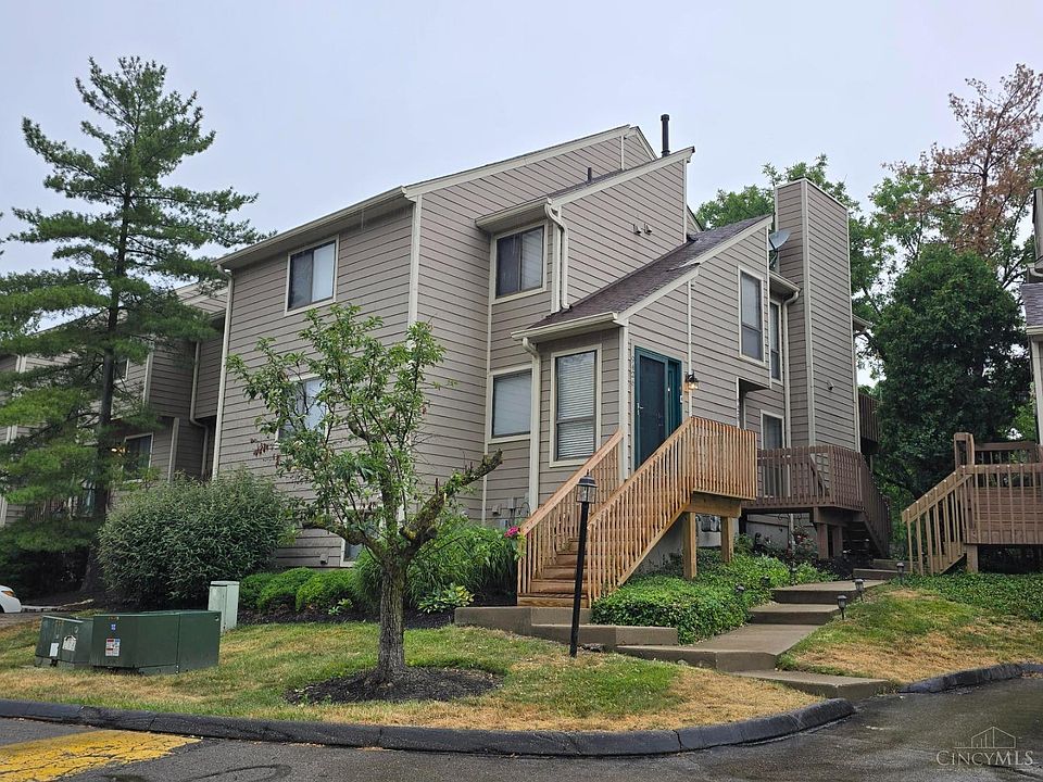 1st image of 9426 Hunters Creek Dr #1005