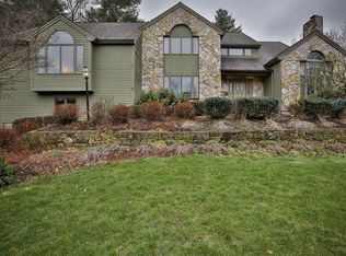 19 Carter Ln, Andover, MA 01810