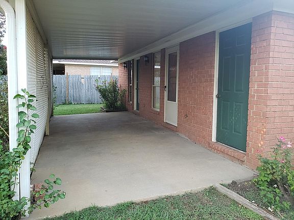 5th image of 8232 Royal Oak Ct