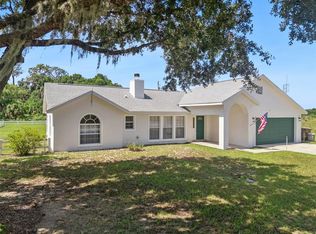 40932 Maxwell Rd, Umatilla, FL 32784